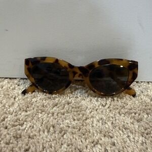 A.J. Morgan Sunglasses Womens Brown Tortoise Cat Eye Plastic Frame 84005